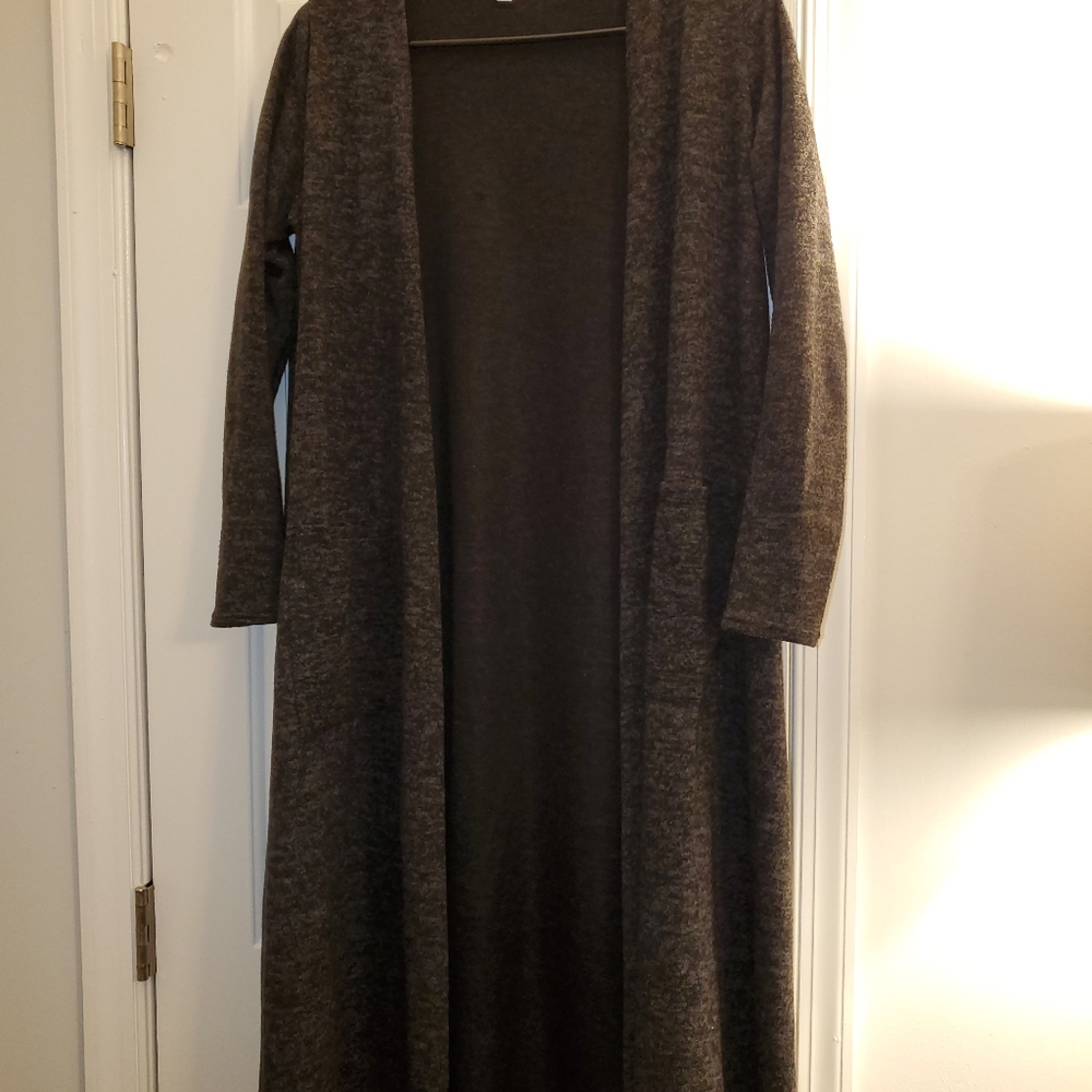 Gorgeous LuLaRoe Sweater duster!